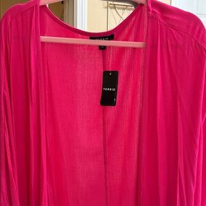 Torrid hazy hot pink bell sleeved light cover ruana cover up NwOT